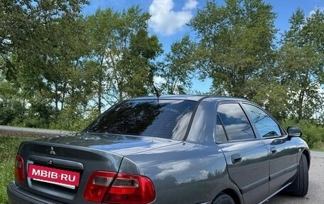 Mitsubishi Carisma I, 2002 год, 300 000 рублей, 8 фотография