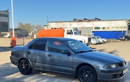 Mitsubishi Carisma I, 2002 год, 300 000 рублей, 31 фотография