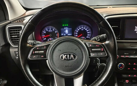 KIA Sportage IV рестайлинг, 2020 год, 2 195 000 рублей, 11 фотография