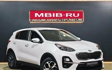 KIA Sportage IV рестайлинг, 2020 год, 2 195 000 рублей, 3 фотография