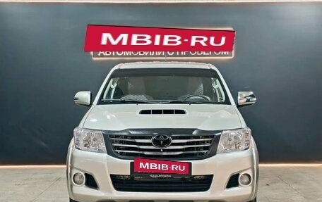 Toyota Hilux VII, 2012 год, 1 750 000 рублей, 2 фотография