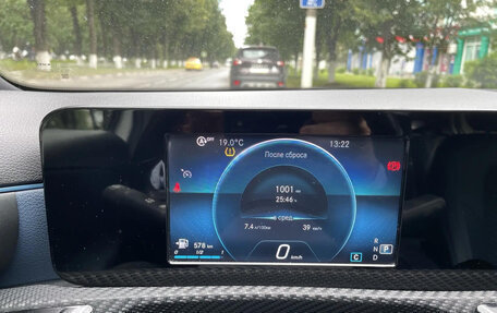 Mercedes-Benz A-Класс, 2020 год, 2 500 000 рублей, 3 фотография