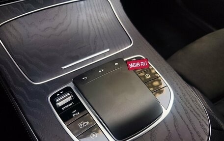 Mercedes-Benz E-Класс, 2021 год, 4 700 000 рублей, 29 фотография