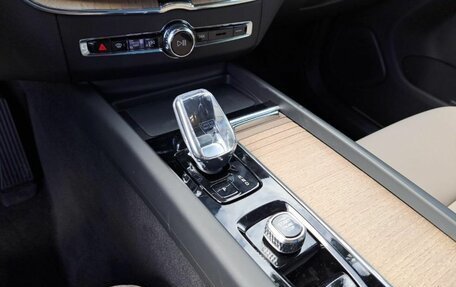 Volvo XC60 II, 2026 год, 9 990 000 рублей, 2 фотография
