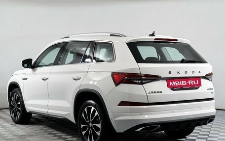Skoda Kodiaq I, 2025 год, 4 595 000 рублей, 8 фотография