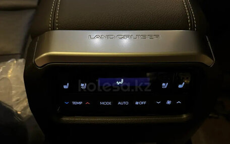 Toyota Land Cruiser Prado, 2026 год, 9 535 000 рублей, 24 фотография