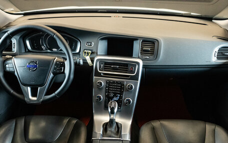 Volvo S60 III, 2016 год, 1 529 000 рублей, 5 фотография
