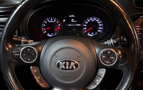 KIA Soul II рестайлинг, 2018 год, 1 800 000 рублей, 11 фотография