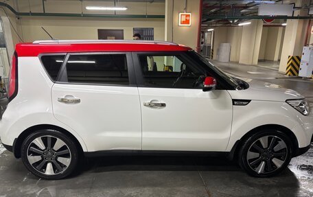 KIA Soul II рестайлинг, 2018 год, 1 800 000 рублей, 23 фотография