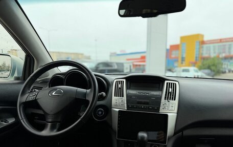 Lexus RX II рестайлинг, 2004 год, 1 000 000 рублей, 27 фотография