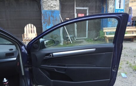 Opel Astra H, 2007 год, 300 000 рублей, 14 фотография