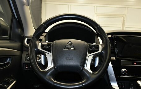 Mitsubishi Pajero Sport III рестайлинг, 2020 год, 3 527 000 рублей, 17 фотография