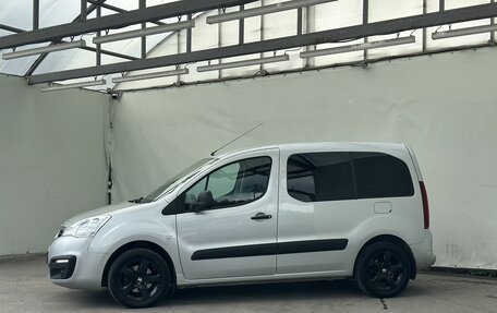 Peugeot Partner II рестайлинг 2, 2021 год, 1 800 000 рублей, 9 фотография