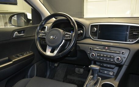 KIA Sportage IV рестайлинг, 2020 год, 2 447 000 рублей, 15 фотография