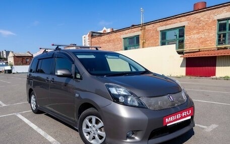 Toyota ISis I, 2010 год, 850 000 рублей, 5 фотография
