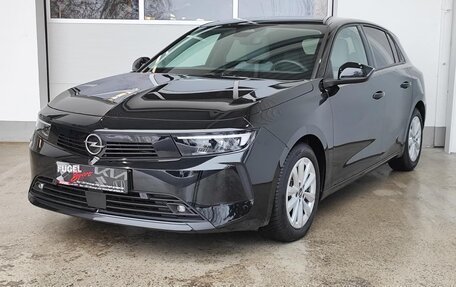 Opel Astra, 2023 год, 2 230 000 рублей, 1 фотография