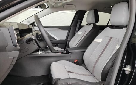 Opel Astra, 2023 год, 2 230 000 рублей, 5 фотография