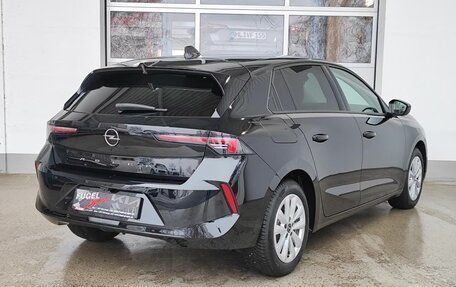 Opel Astra, 2023 год, 2 230 000 рублей, 3 фотография