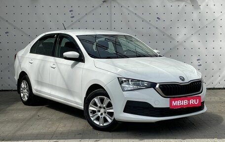 Skoda Rapid II, 2020 год, 1 695 000 рублей, 2 фотография