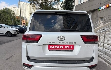 Toyota Land Cruiser, 2021 год, 10 500 000 рублей, 4 фотография