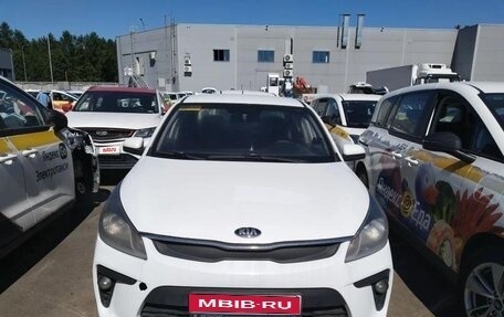 KIA Rio IV, 2018 год, 580 000 рублей, 1 фотография