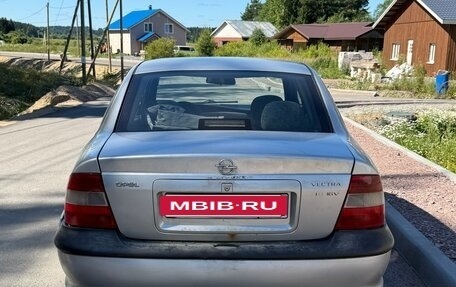 Opel Vectra B рестайлинг, 1997 год, 85 000 рублей, 5 фотография