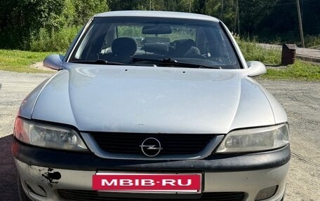 Opel Vectra B рестайлинг, 1997 год, 85 000 рублей, 3 фотография