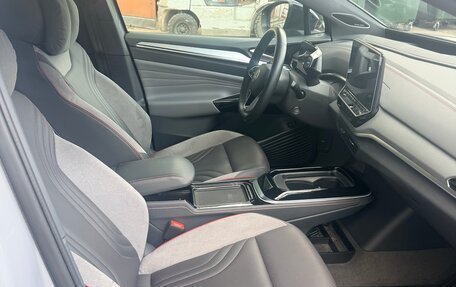 Volkswagen ID.4, 2023 год, 4 500 000 рублей, 12 фотография