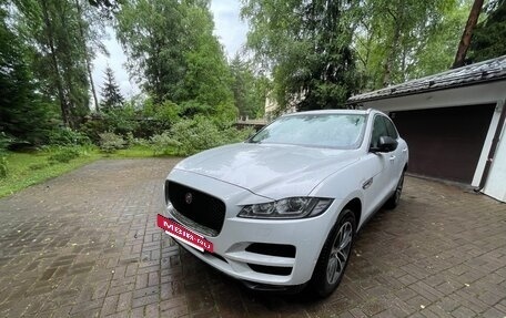 Jaguar F-Pace, 2016 год, 3 100 000 рублей, 7 фотография