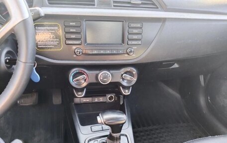 KIA Rio IV, 2018 год, 580 000 рублей, 10 фотография