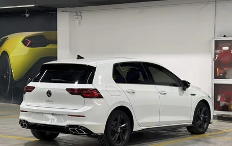 Volkswagen Golf VIII, 2022 год, 1 870 000 рублей, 6 фотография