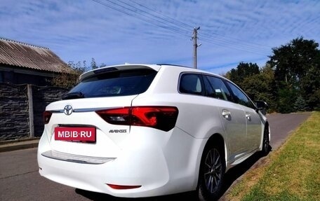 Toyota Avensis III рестайлинг, 2018 год, 1 650 000 рублей, 5 фотография