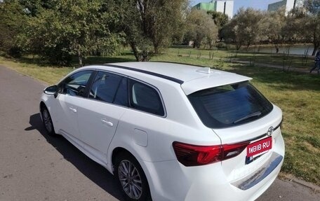 Toyota Avensis III рестайлинг, 2018 год, 1 650 000 рублей, 6 фотография