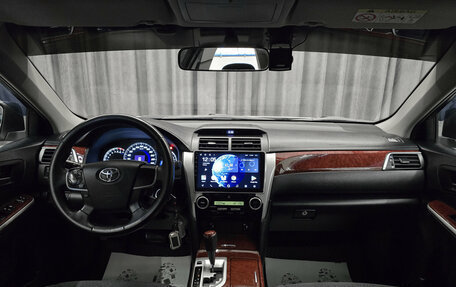 Toyota Camry, 2013 год, 1 550 000 рублей, 12 фотография