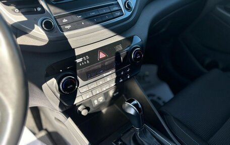 Hyundai Tucson III, 2016 год, 1 517 000 рублей, 15 фотография