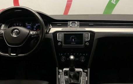 Volkswagen Passat B8 рестайлинг, 2016 год, 1 520 000 рублей, 12 фотография