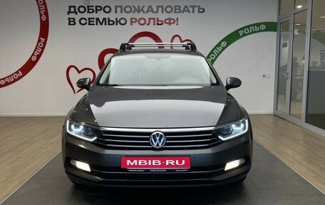Volkswagen Passat B8 рестайлинг, 2016 год, 1 520 000 рублей, 2 фотография