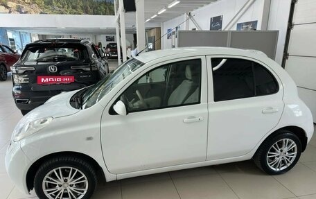 Nissan Micra III, 2005 год, 600 000 рублей, 6 фотография