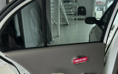 Nissan Micra III, 2005 год, 600 000 рублей, 23 фотография