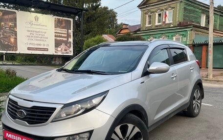 KIA Sportage III, 2011 год, 999 000 рублей, 3 фотография