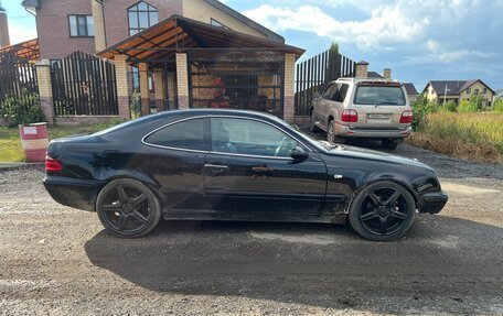 Mercedes-Benz CLK-Класс, 1999 год, 190 000 рублей, 4 фотография