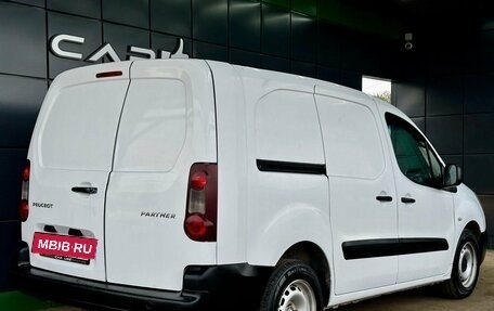 Peugeot Partner II рестайлинг 2, 2016 год, 929 000 рублей, 8 фотография