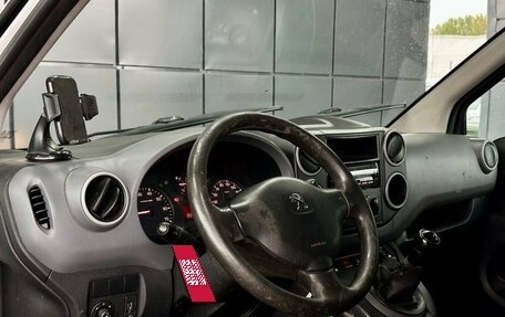 Peugeot Partner II рестайлинг 2, 2016 год, 929 000 рублей, 14 фотография