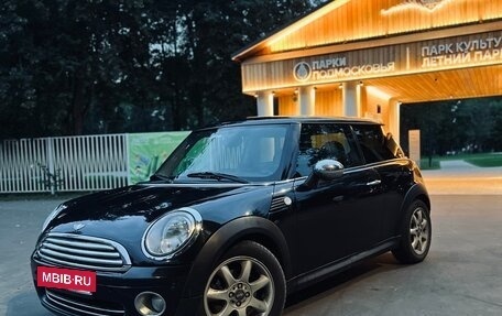 MINI Hatch, 2010 год, 650 000 рублей, 2 фотография