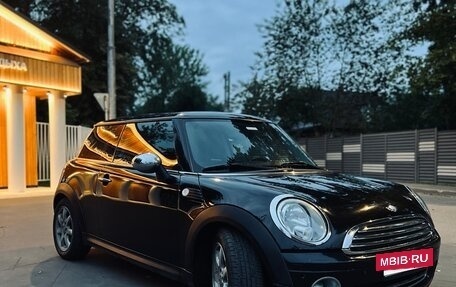 MINI Hatch, 2010 год, 650 000 рублей, 4 фотография