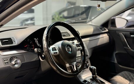 Volkswagen Passat B7, 2011 год, 939 999 рублей, 13 фотография