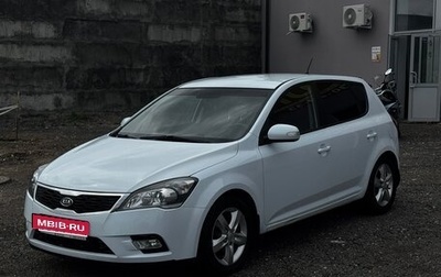 KIA cee'd I рестайлинг, 2011 год, 850 000 рублей, 1 фотография