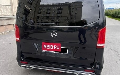 Mercedes-Benz Vito, 2021 год, 4 800 000 рублей, 4 фотография