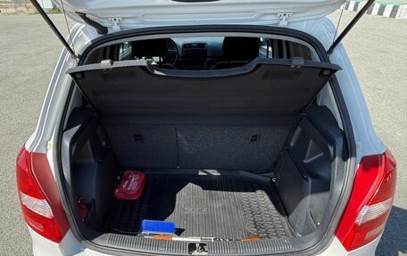 Skoda Fabia II, 2011 год, 750 000 рублей, 14 фотография