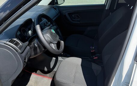 Skoda Fabia II, 2011 год, 750 000 рублей, 8 фотография